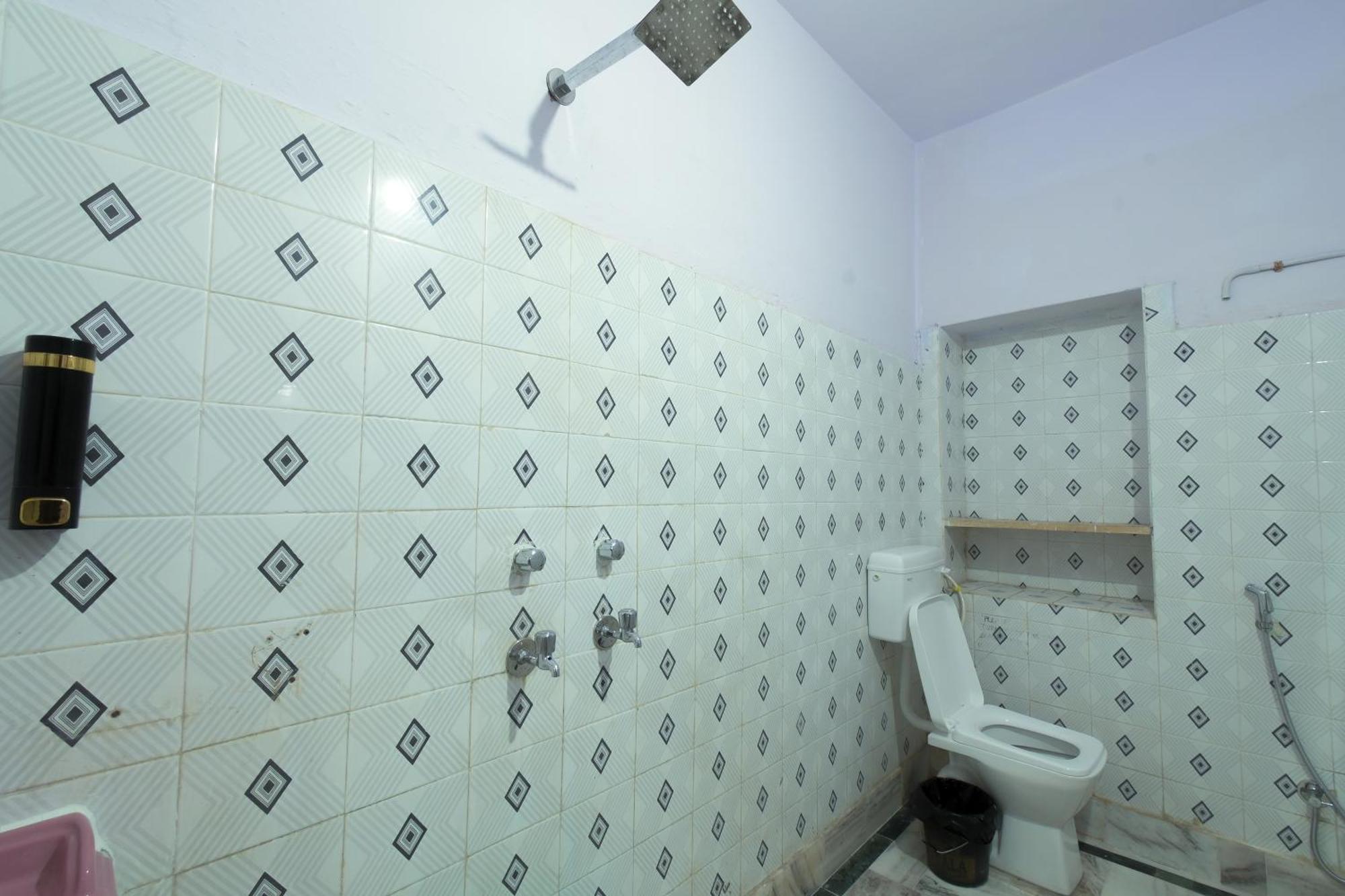 Hotel Renuka Jaisalmer Buitenkant foto
