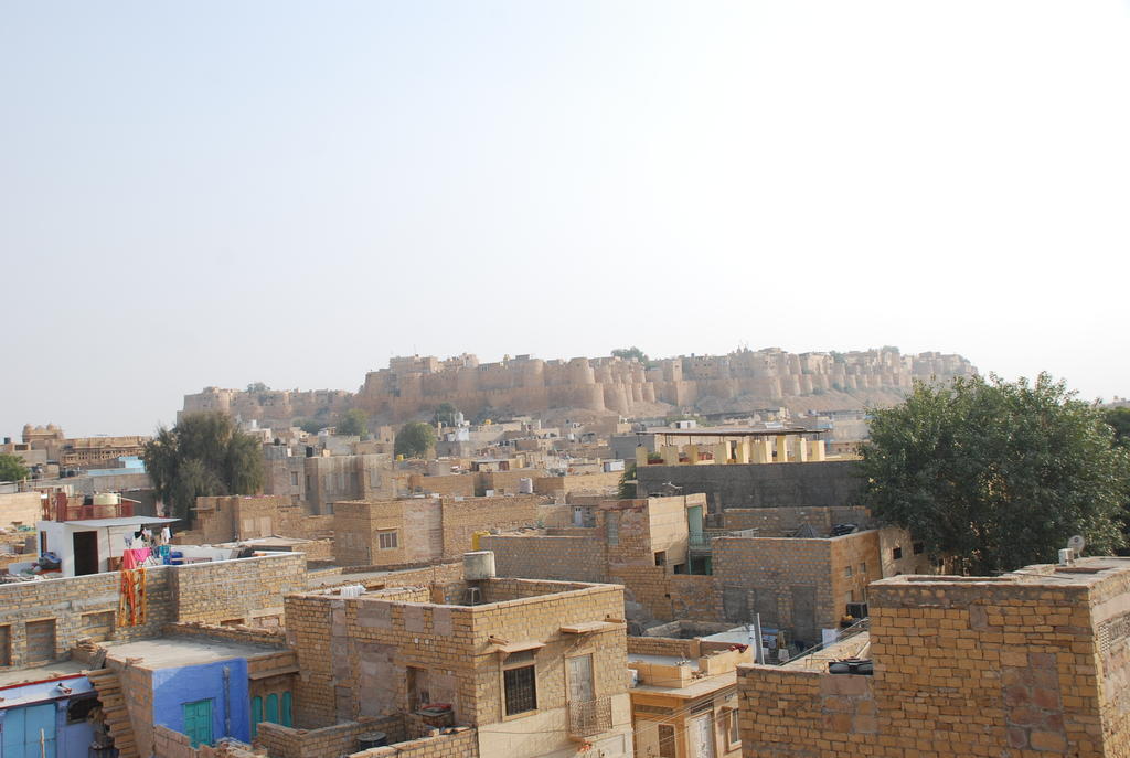 Hotel Renuka Jaisalmer Buitenkant foto
